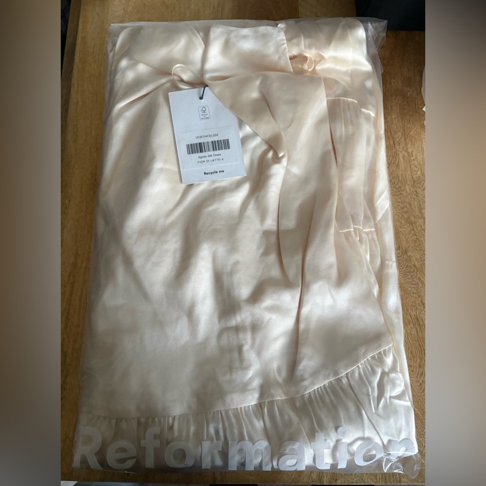 NEW NWT Reformation Agnes Silk Maxi Dress Fior Di Latte Cream NWT - Picture 11 of 12